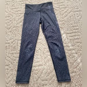 girls black cheetah print athletic leggings